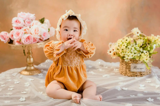 永兴宝宝从鼻子里溢奶处理